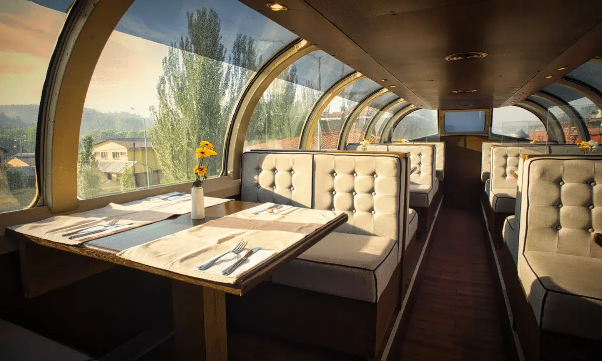 Restaurante Urike a bordo del Tren Chepe Express