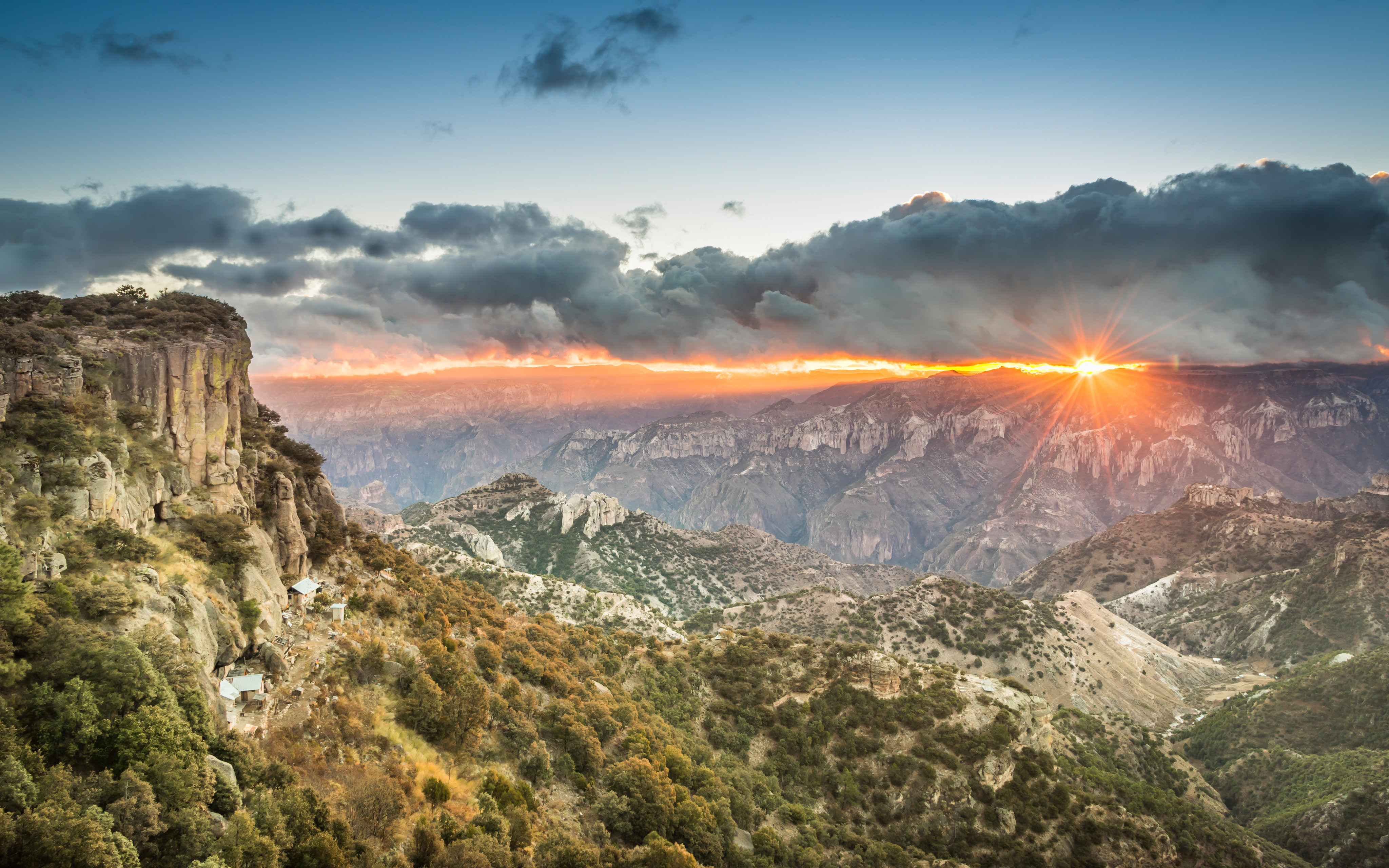 Panorámica de cañones en la Sierra Tarahumara